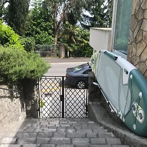 https://apartments-punta-kolova.in-istria.net