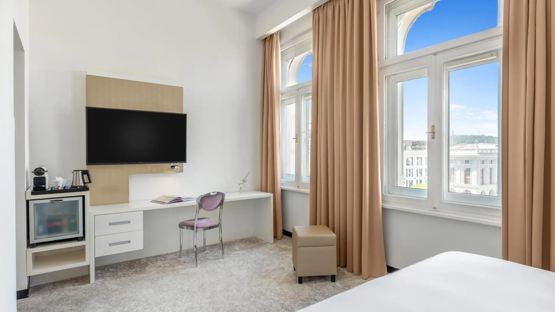 Hotel Nemzeti Budapest - Mgallery 4*,  Венгрия